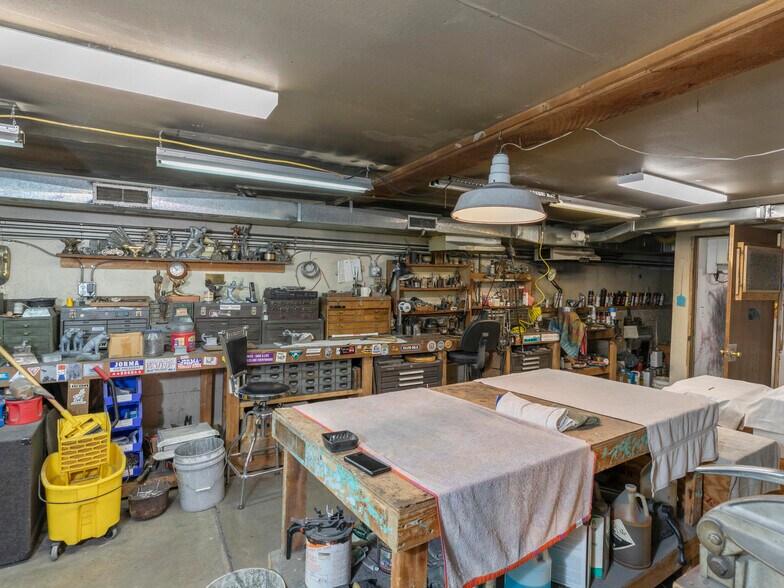 More Photos Of 609 Clinton St, Ridgway Apartments For Sale