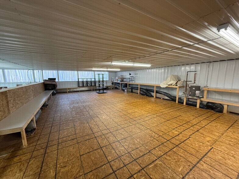 More Photos Of 11775 Cedar Rock Dr Ne, Rockford Industrial For Lease