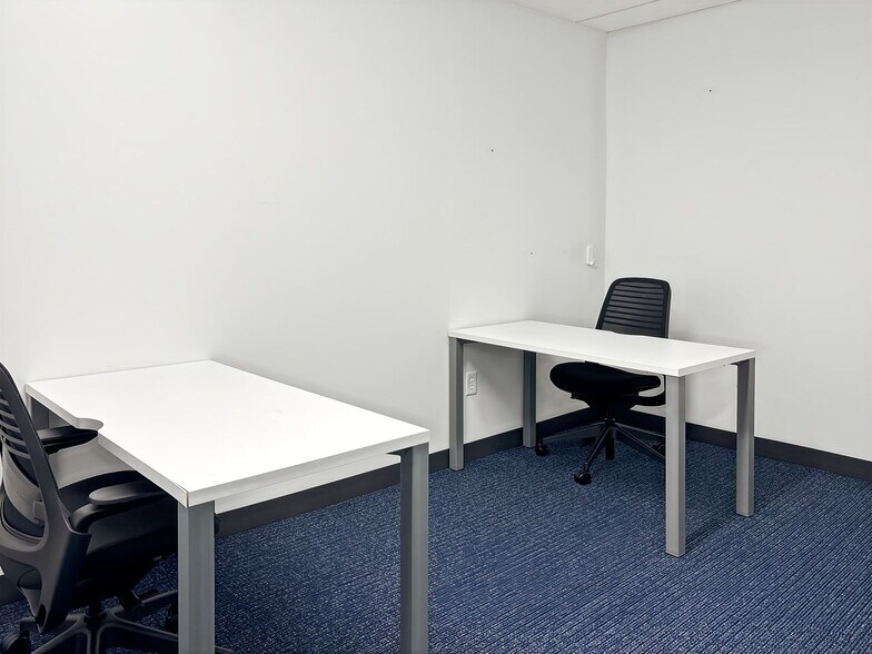 More Photos Of 29399 US Highway 19 N, Clearwater Office For Lease