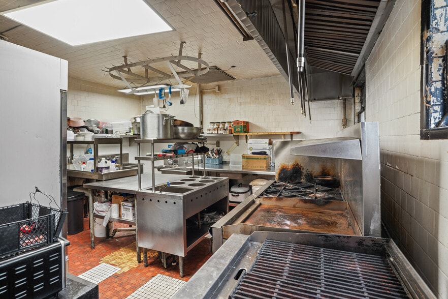 More Photos Of 7303 Georgia Ave NW, Washington Storefront For Lease