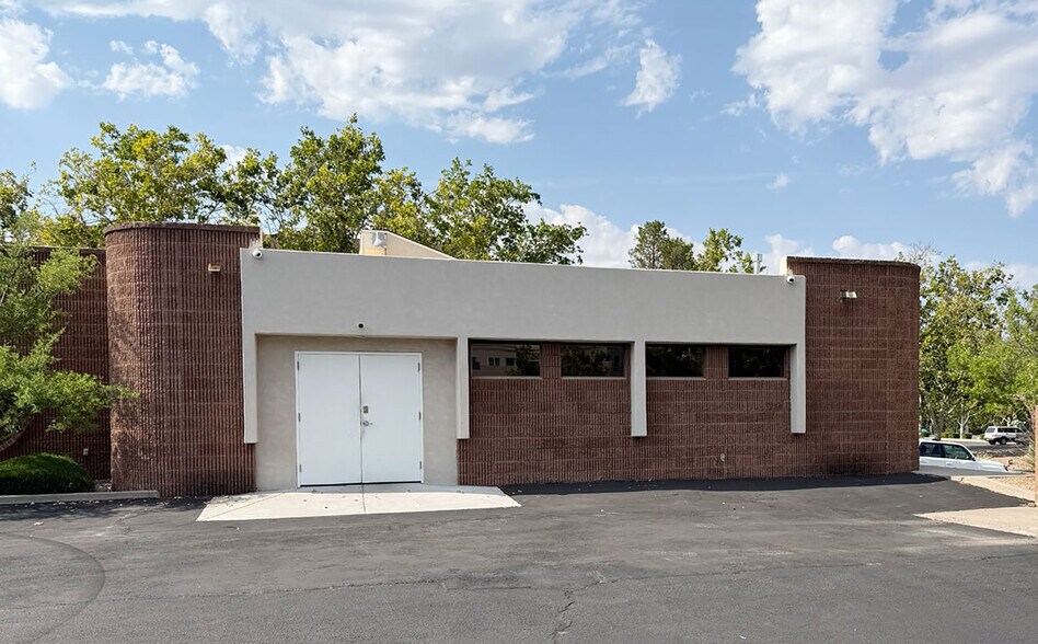 More Photos Of 10421 Montgomery Parkway Loop NE, Albuquerque Medical For Sale