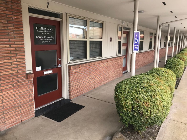 More Photos Of 74 E 18th Ave, Eugene Medical For Lease