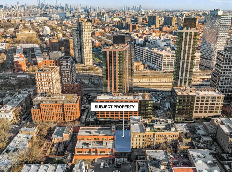 More Photos Of 606 Dean St, Brooklyn Showroom For Sale