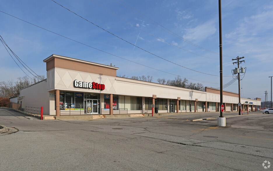 More Photos Of 1695-1853 Monmouth St, Newport Unknown For Lease
