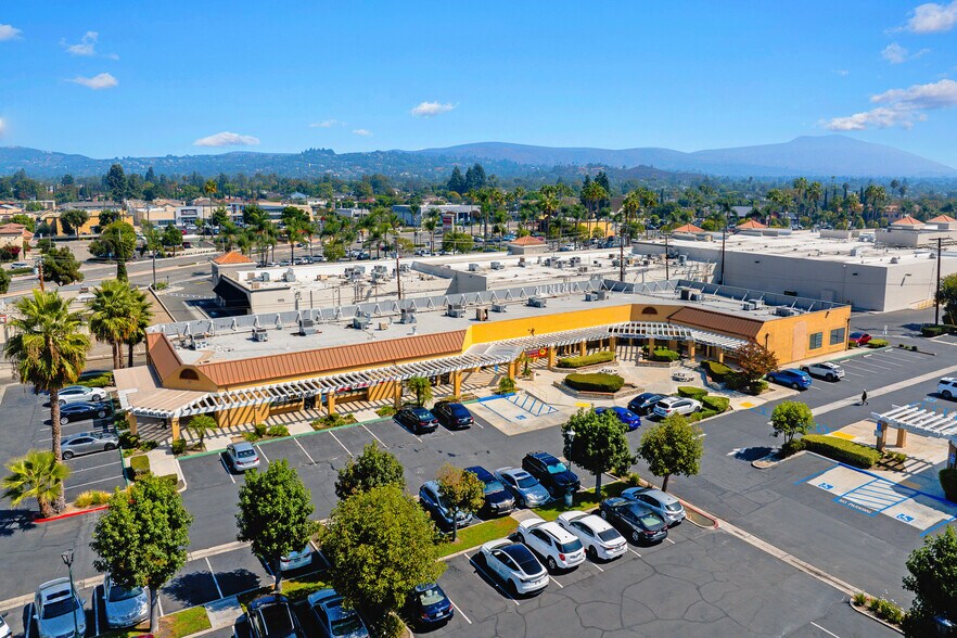 More Photos Of 13112 Newport Ave, Tustin Unknown For Lease