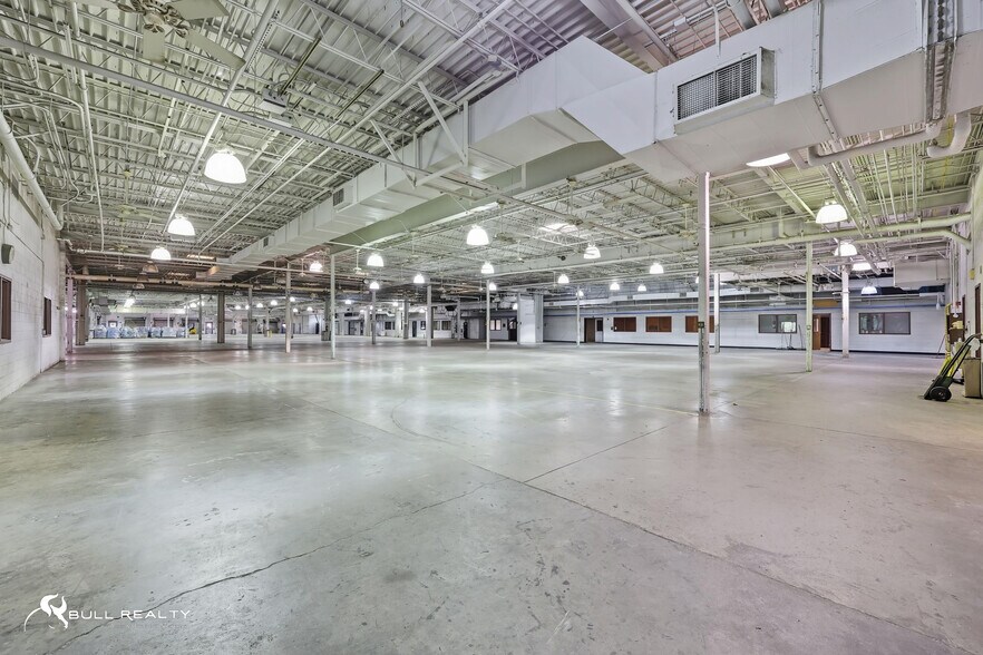 More Photos Of 458 Whitfield St, Fayetteville Manufacturing For Lease