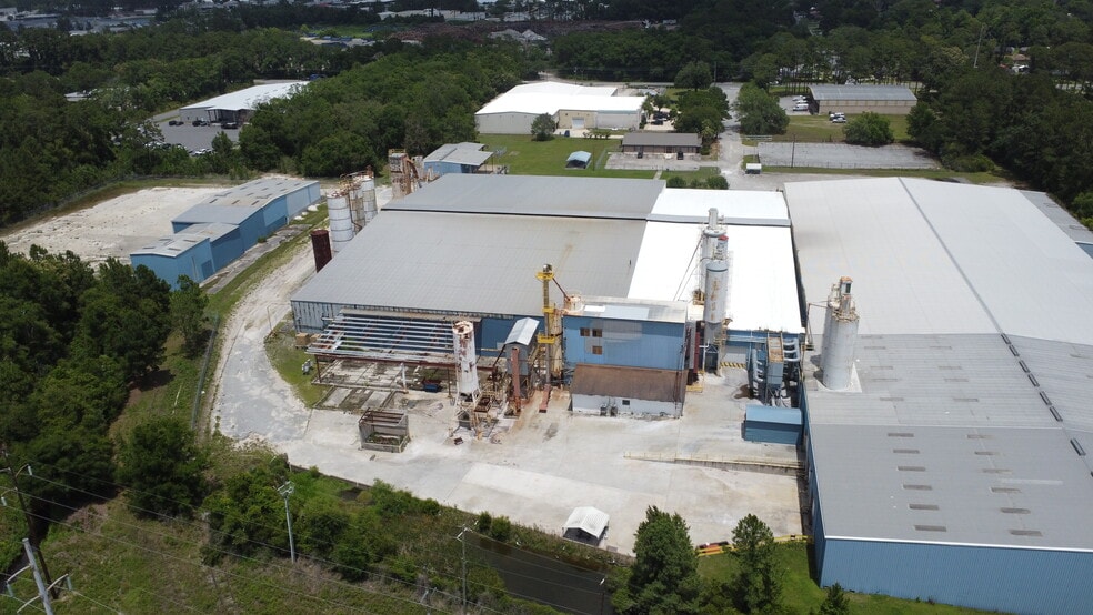 More Photos Of 2100 Line St, Brunswick Industrial For Sale