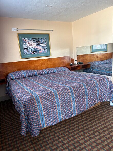 More Photos Of 3426 Fredericksburg Rd, San Antonio Hotel For Sale