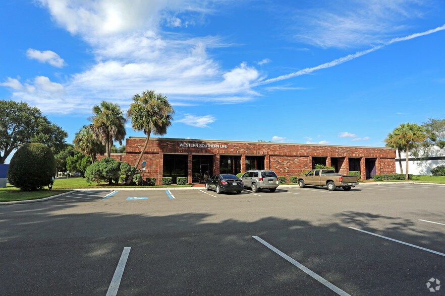 More Photos Of 5349 Great Oak Dr, Lakeland Light Distribution For Lease