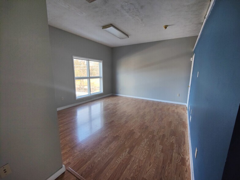 More Photos Of 2331 Route 209, Sciota Office For Lease