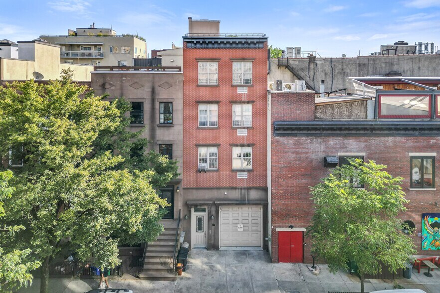 More Photos Of 130 Degraw St, Brooklyn Apartments For Sale