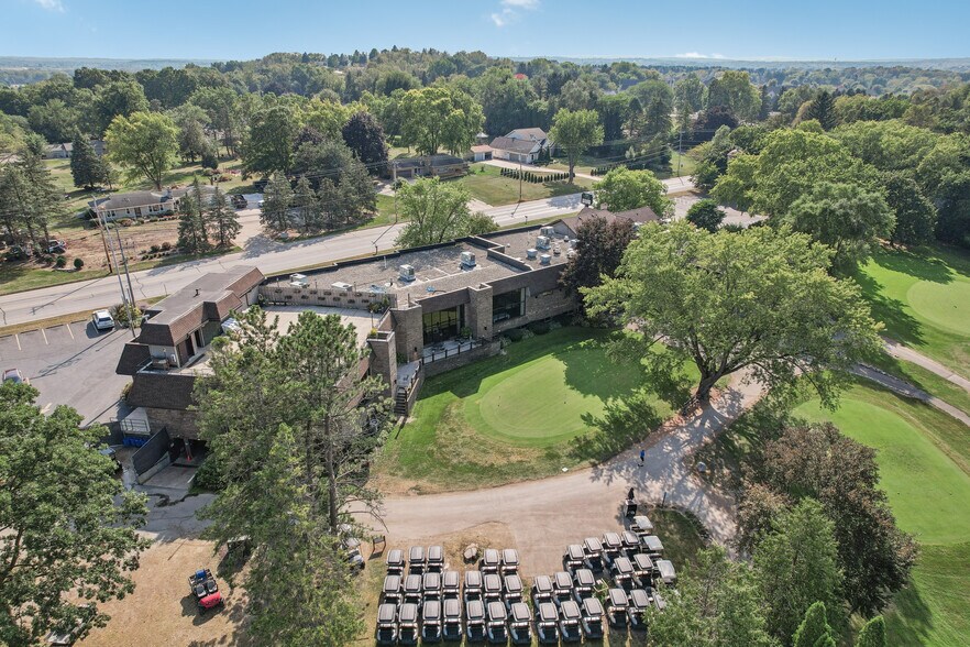 More Photos Of N56W21318 Silver Spring Dr, Menomonee Falls Lodge Meeting Hall For Sale