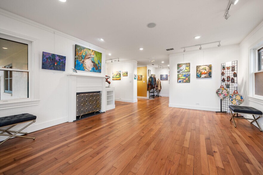 More Photos Of 505 Main, Blanco Office Residential For Sale