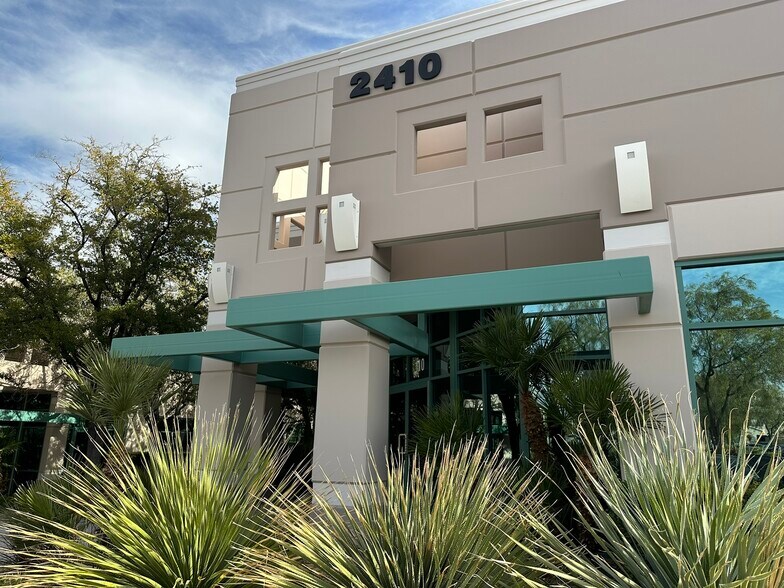 More Photos Of 2410 Fire Mesa St, Las Vegas Office For Sale