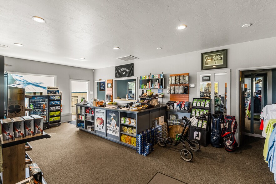 More Photos Of 5925 Country Club Dr, Weed Golf Course Driving Range For Sale