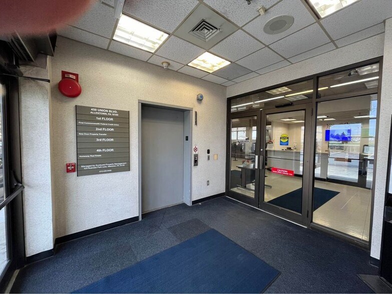 More Photos Of 446-450 Union Blvd, Allentown Medical For Lease