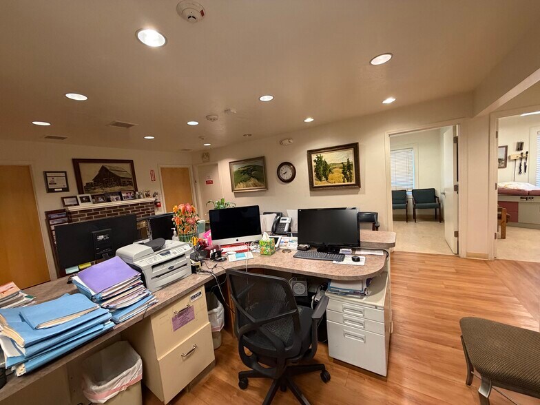 More Photos Of 2498 Stevens Creek Blvd, San Jose Medical For Sale