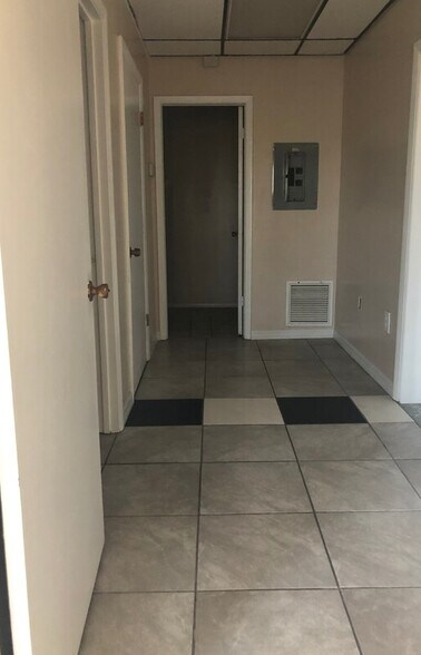 More Photos Of 102 Columbia Dr, Cape Canaveral Office Residential For Sale