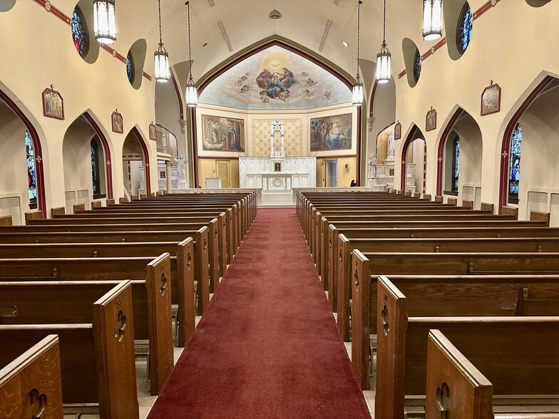 More Photos Of 600 Cooks Ln, Baltimore Religious Facility For Sale