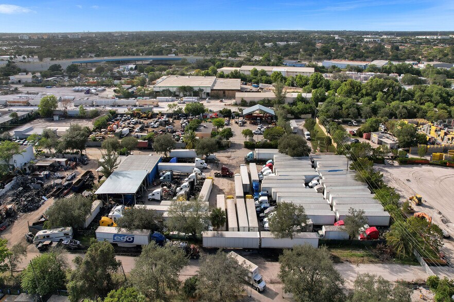 More Photos Of 850 NW 12th Ter, Pompano Beach Warehouse For Sale