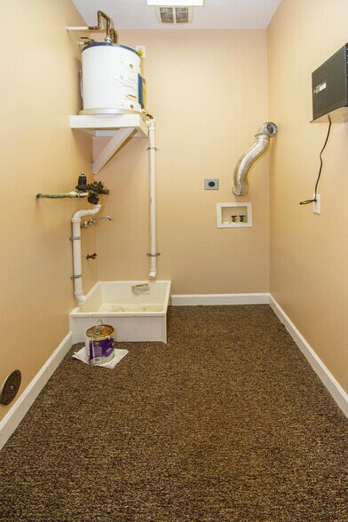 More Photos Of 4409 Central Ave Pike, Knoxville Office For Sale