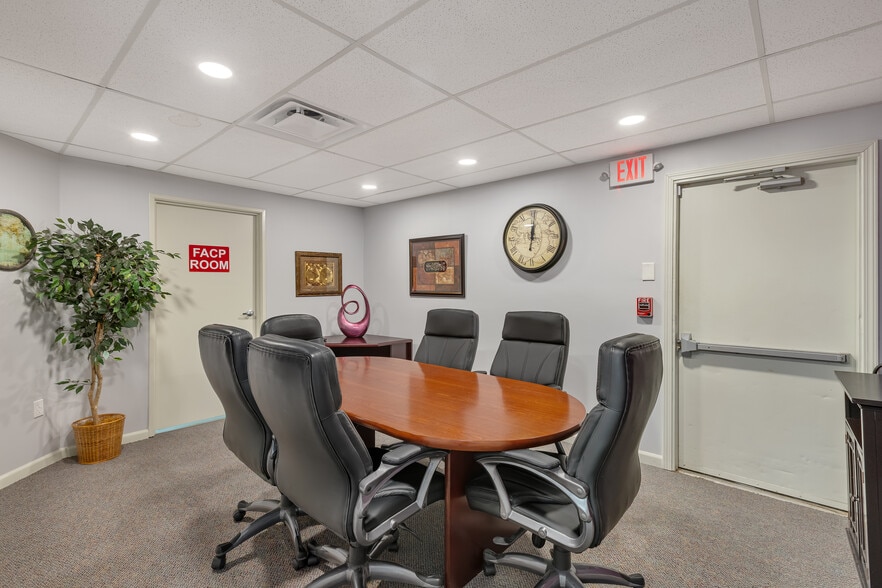 More Photos Of 5758 Cooley Lake Rd, Waterford Daycare Center For Sale