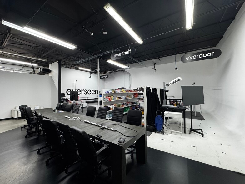 More Photos Of 167 NE 26th St, Miami Office For Lease