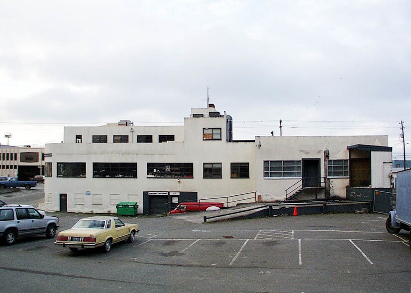 More Photos Of 1430-1438 Elliott Ave W, Seattle Warehouse For Lease