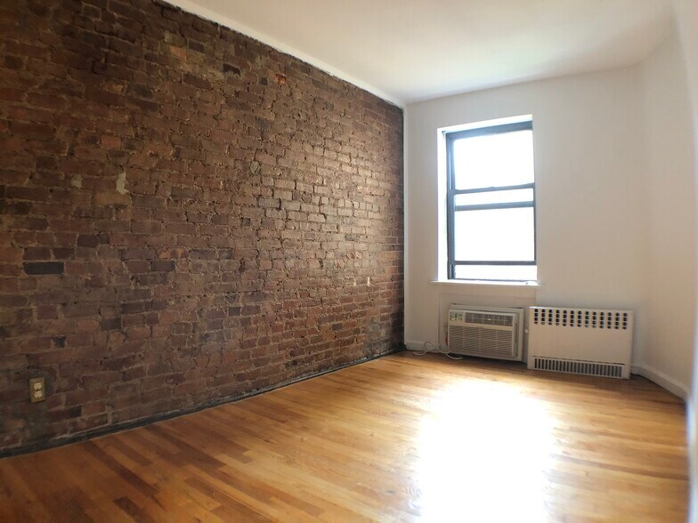 More Photos Of 125 Lexington Ave, New York Apartments For Sale