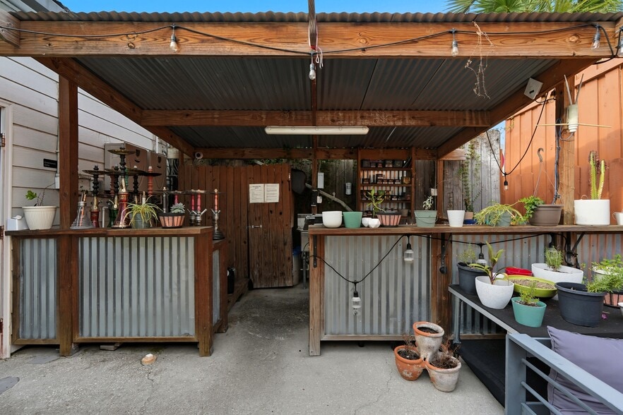 More Photos Of 1021-1029 Park St, Jacksonville Storefront For Lease