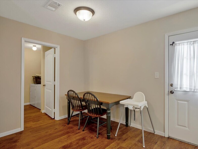 More Photos Of 3205 Sam Rayburn, Brookeland Apartments For Sale