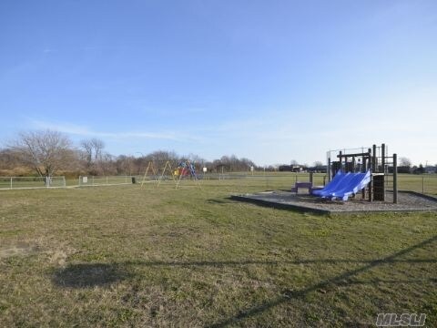 More Photos Of 339 Snedecor Ave, West Islip Medical For Lease