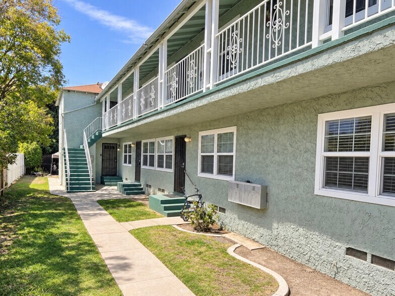 More Photos Of 811 Ohio Ave, Long Beach Apartments For Sale