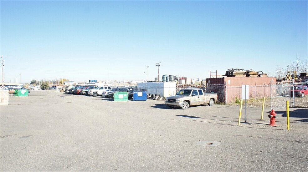 More Photos Of 280 Portage Clos, Sherwood Park Warehouse For Sale