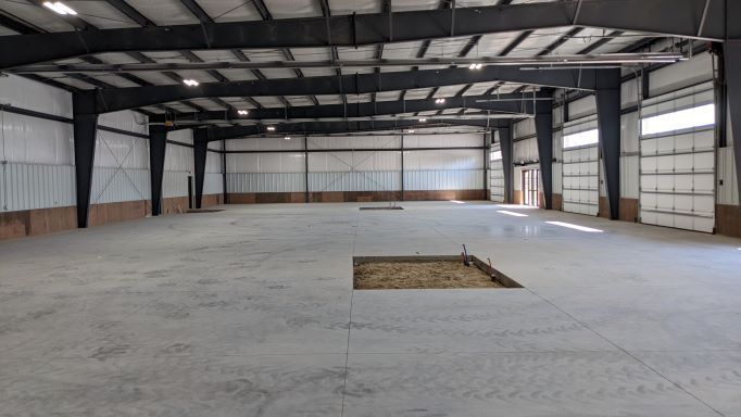 More Photos Of 537 N. Wabash, Wichita Industrial For Lease