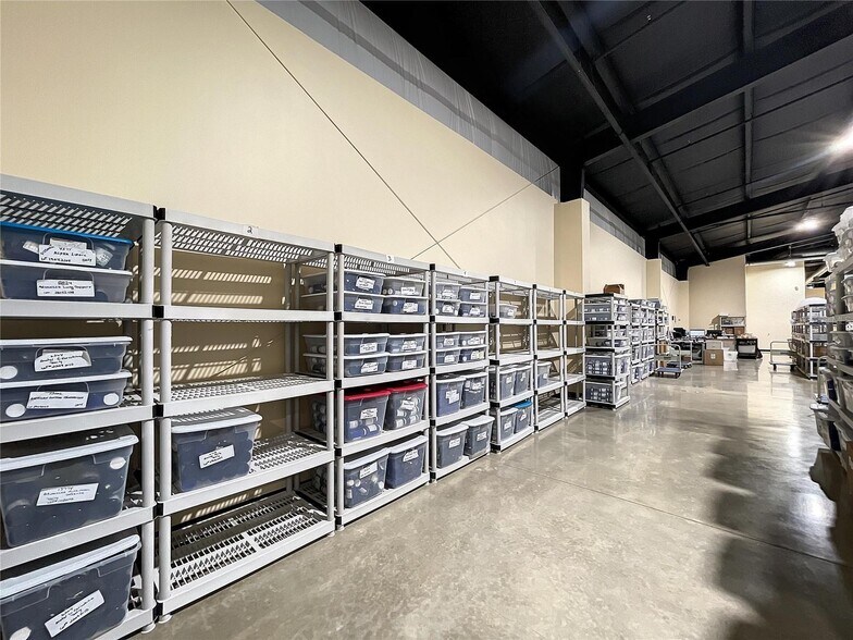 More Photos Of 1832 S Dimensions Ter, Homosassa Warehouse For Sale