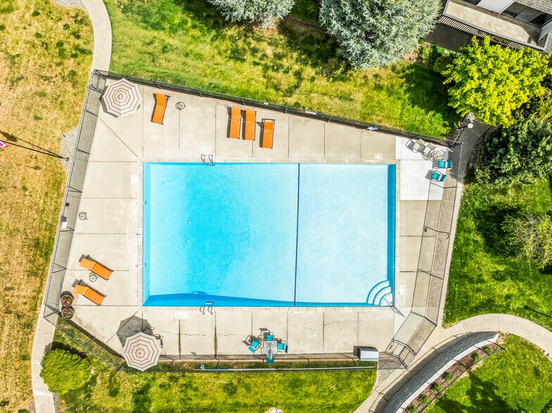 More Photos Of 1311 Westwood Ave, Wenatchee Apartments For Sale