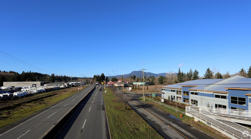 More Photos Of 5301 Chaster Rd, Duncan Distribution For Lease