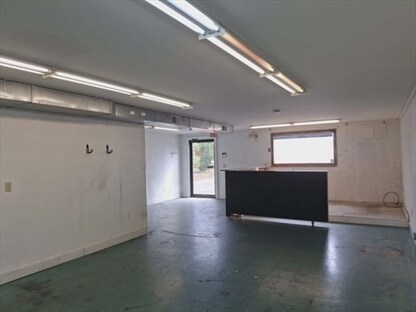 More Photos Of 181 E Main St, Orange Storefront Retail Office For Lease