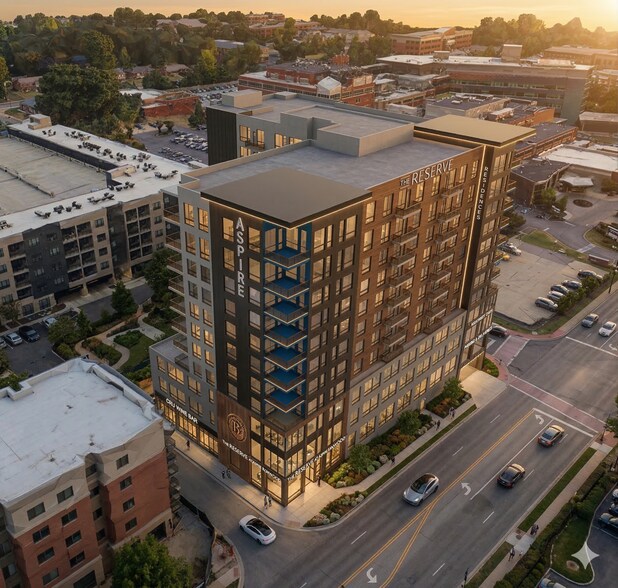 More Photos Of 7999 Kenwood Rd, Cincinnati Apartments For Lease