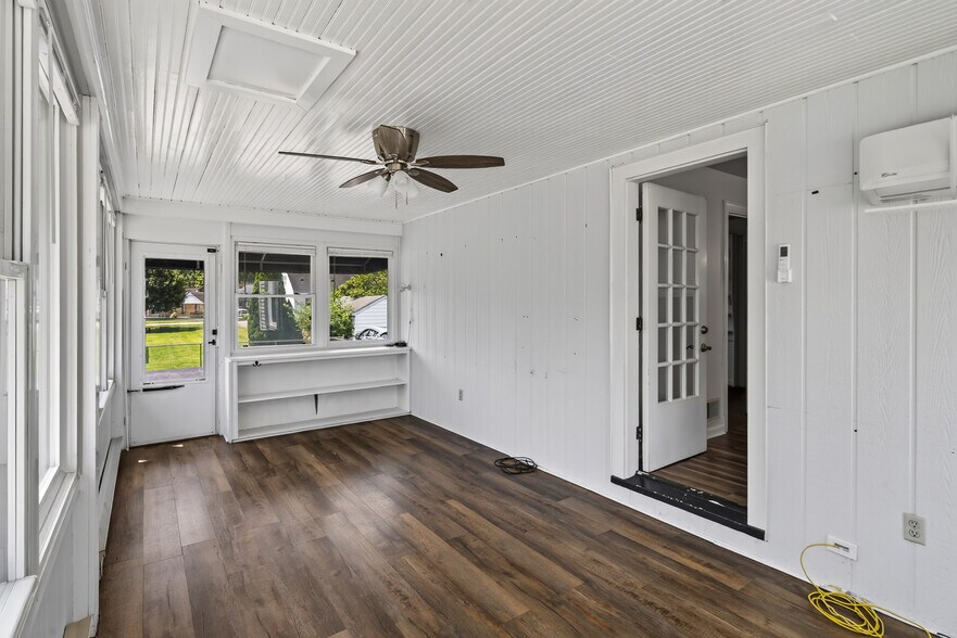More Photos Of 1010 Harrison Ave, Harrison Office For Sale