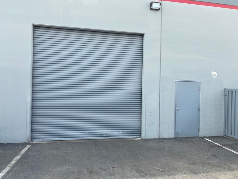 More Photos Of 1701 E Lambert Rd, La Habra Warehouse For Sale