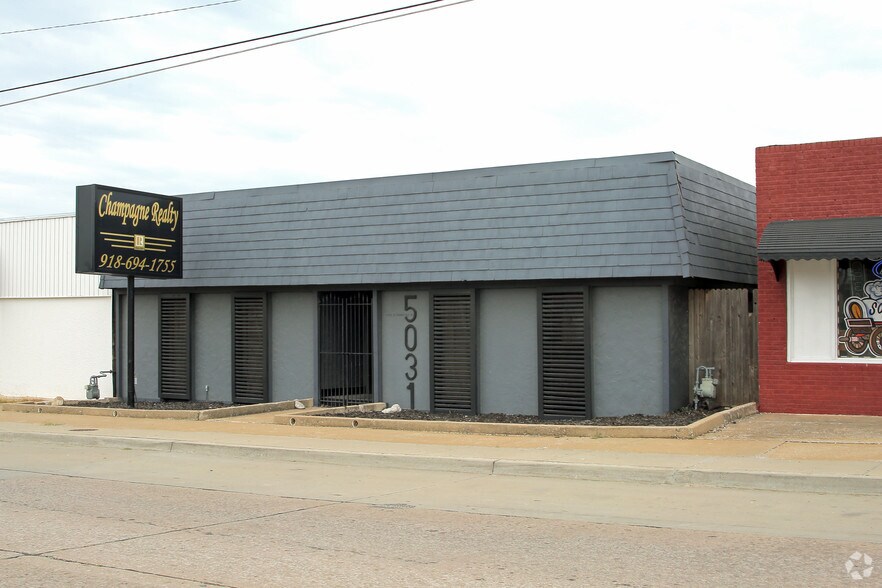 Primary Photo Of 5031 E Admiral Pl, Tulsa Warehouse For Sale