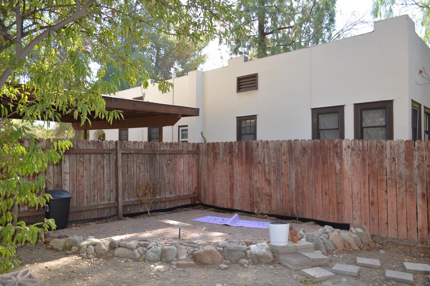 More Photos Of 1113 Yale Ave, Claremont Apartments For Sale