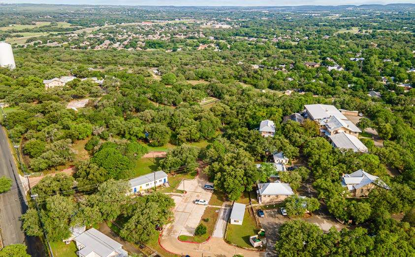 More Photos Of 316 W Highland Dr, Boerne Office For Sale