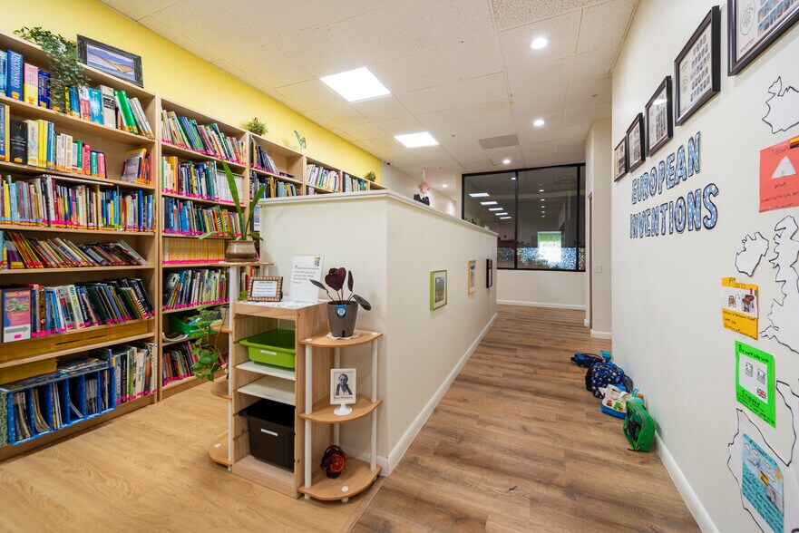 More Photos Of 8201 W Mcnab Rd, Tamarac General Retail For Sale