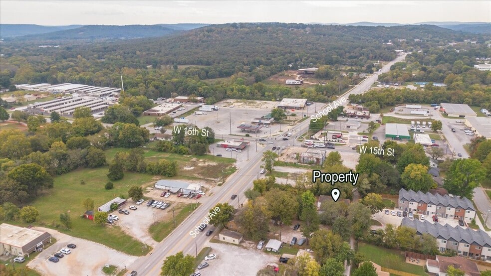 More Photos Of 1341 S School Ave, Fayetteville Auto Repair For Sale