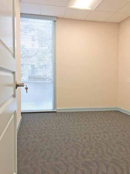 More Photos Of 3101 Telegraph Ave, Berkeley Medical For Lease