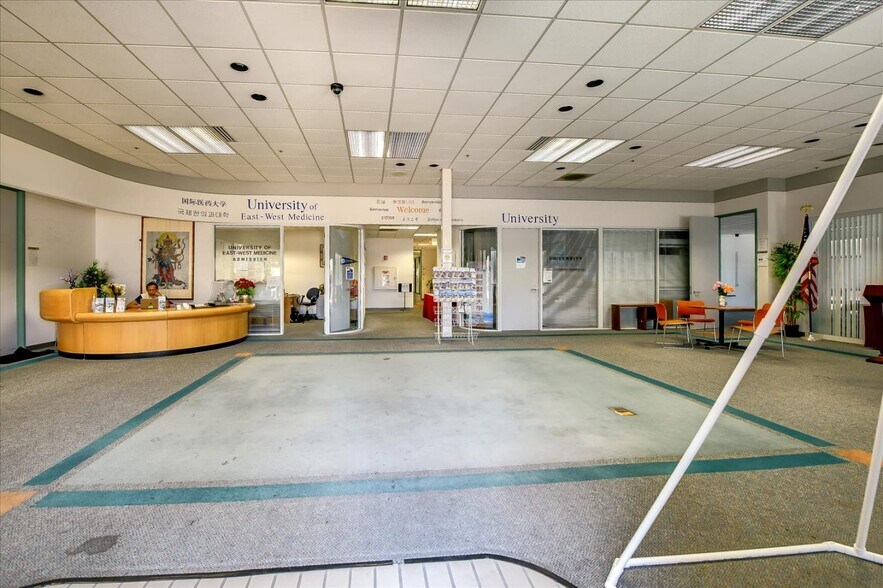 More Photos Of 595 Lawrence Expy, Sunnyvale Medical For Sale