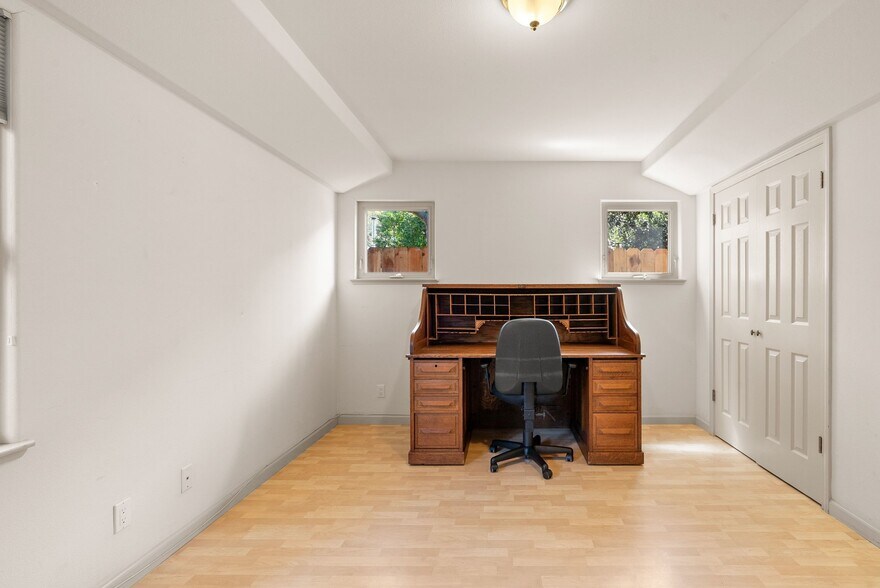 More Photos Of 518 Capitola Ave, Capitola Multifamily For Sale
